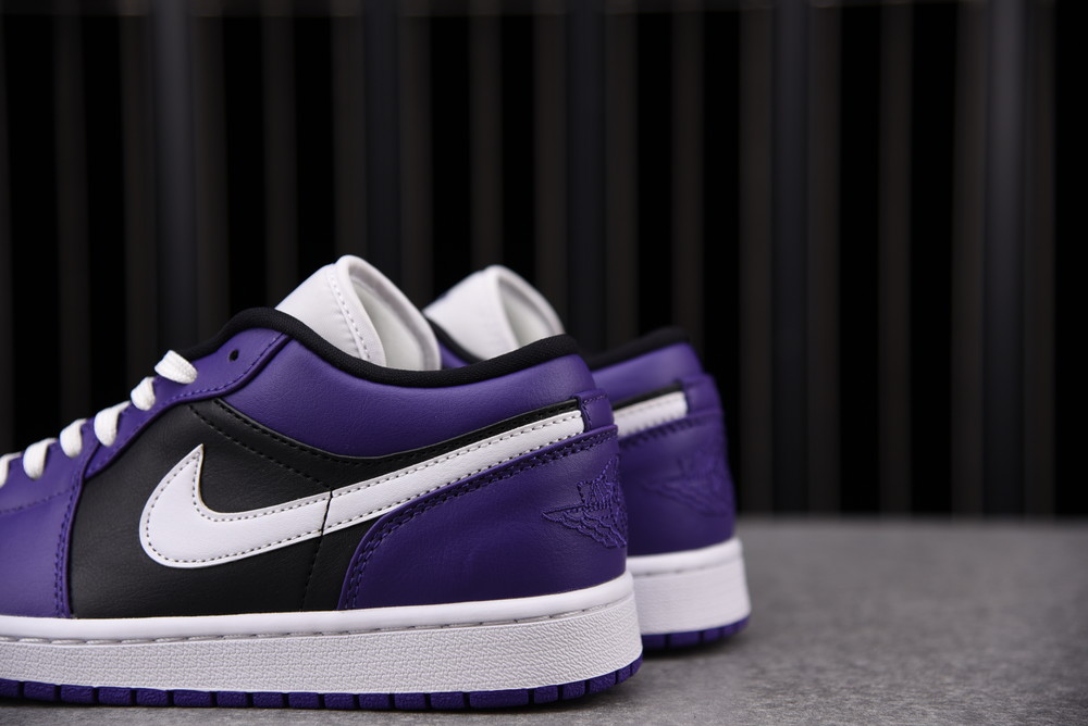 AIR JORDAN 1 LOW Black Toe